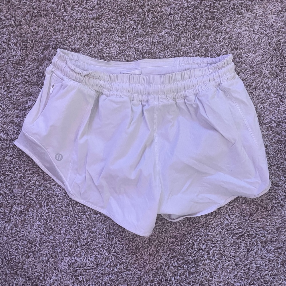 Lululemon White Hotty Hot Shorts - Picture 2 of 3